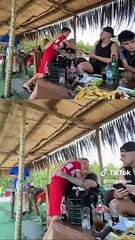 Jon vlogs e maunau deram presente de natal pra ele