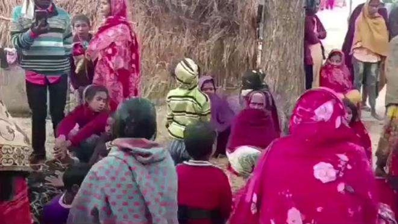 देवरिया में दर्दनाक हादसा! खून से लथपथ हुई सड़क, दो की मौत