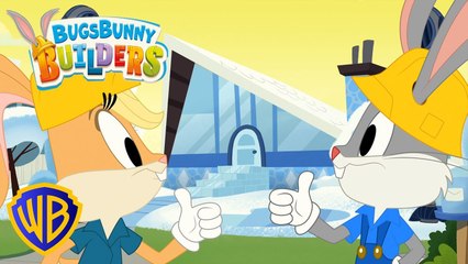 Descargar video: Bugs Bunny Builders - Building a Really Cool House ❄️ - @wbkids​