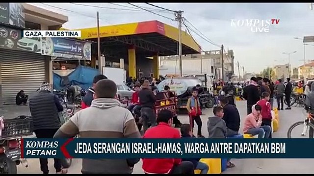 Jeda Serangan Israel-Hamas, Warga Gaza Mengantre Panjang Demi Dapatkan BBM