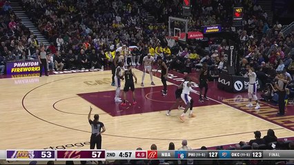 Allen soars to deny Russell with flying fingertip block
