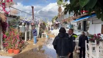 Bodrum'da Kuvvetli Fırtına: Tekneler Battı, İşletmeler Zarar Gördü