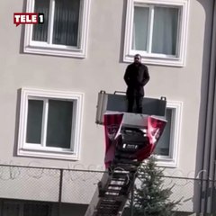 TFF’nin yasağına ilginç çözüm! Stada giremeyen başkan çareyi vinçte buldu