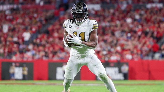Alvin Kamara's Week 12 Value, Fantasy - DraftKings, FanDuel Picks