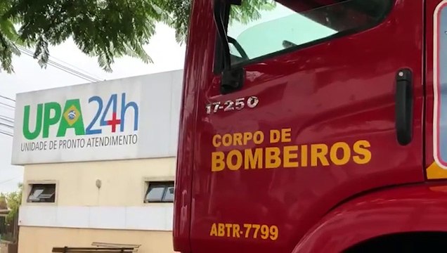 Mulher sofre laceração em dedos após ter mão esmagada por cilindro de pão