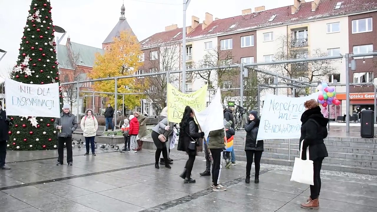 Rodzice z Koszalina protestują. Chcą zmian w systemie orzecznictwa o niepełnosprawności
