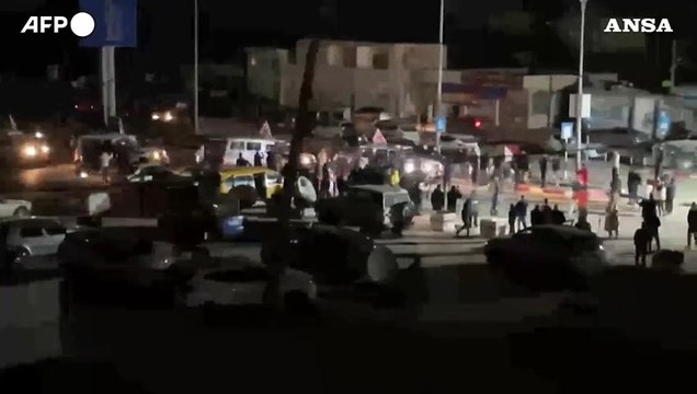 Hamas consegna ostaggi alla Croce Rossa