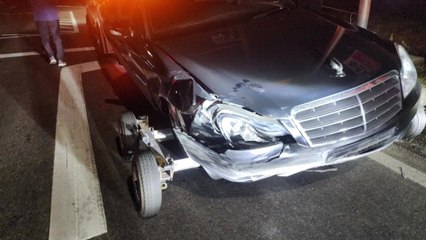 중부고속도로 증평나들목 승용차 추돌...운전자 경상 / YTN