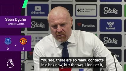 Descargar video: 'VAR is a farce' - Dyche fumes after United penalty