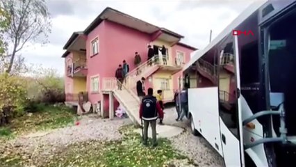 Van'da göçmen kaçakçılarına operasyon: 9 tutuklama