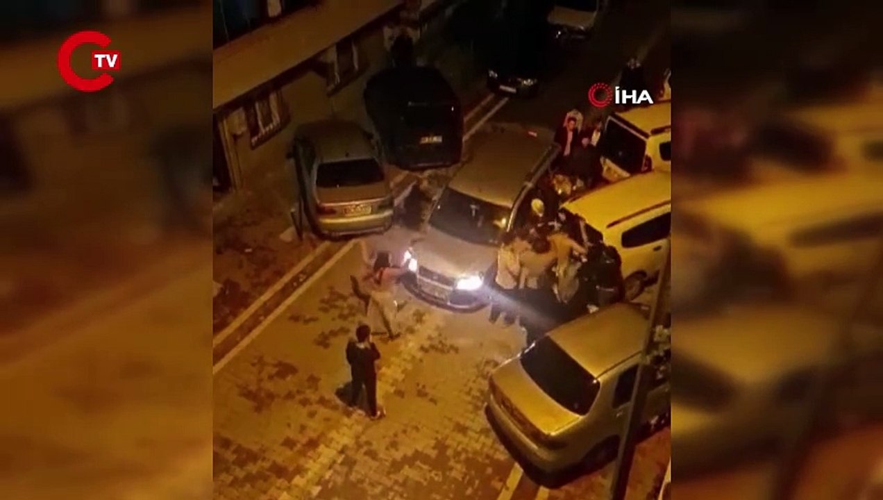 Esenyurt'ta park yeri kavgası... Ortalık savaş alanına döndü!