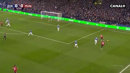 Comparé à Cristiano Ronaldo ou à Rooney, Garnacho enflamme la toile
