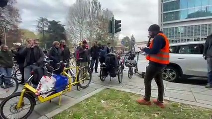 Sensori angolo cieco, a Milano protesta davanti Assotir