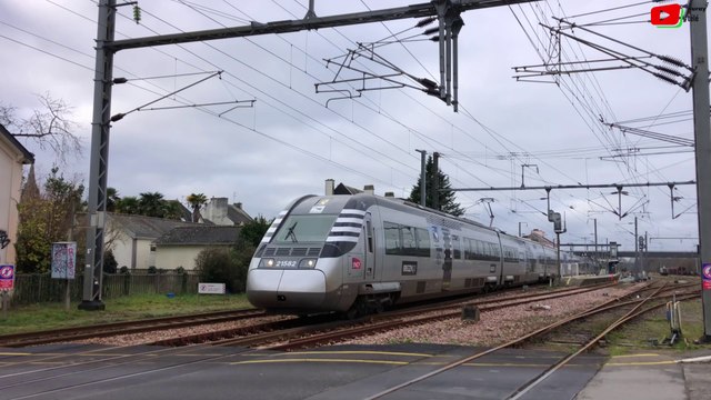 Auray | La gare SNCF et ses trains | Auray Télé