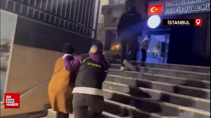 Tiktok'ta para karşılığı gömleğinin düğmelerini açan kadın gözaltına alındı