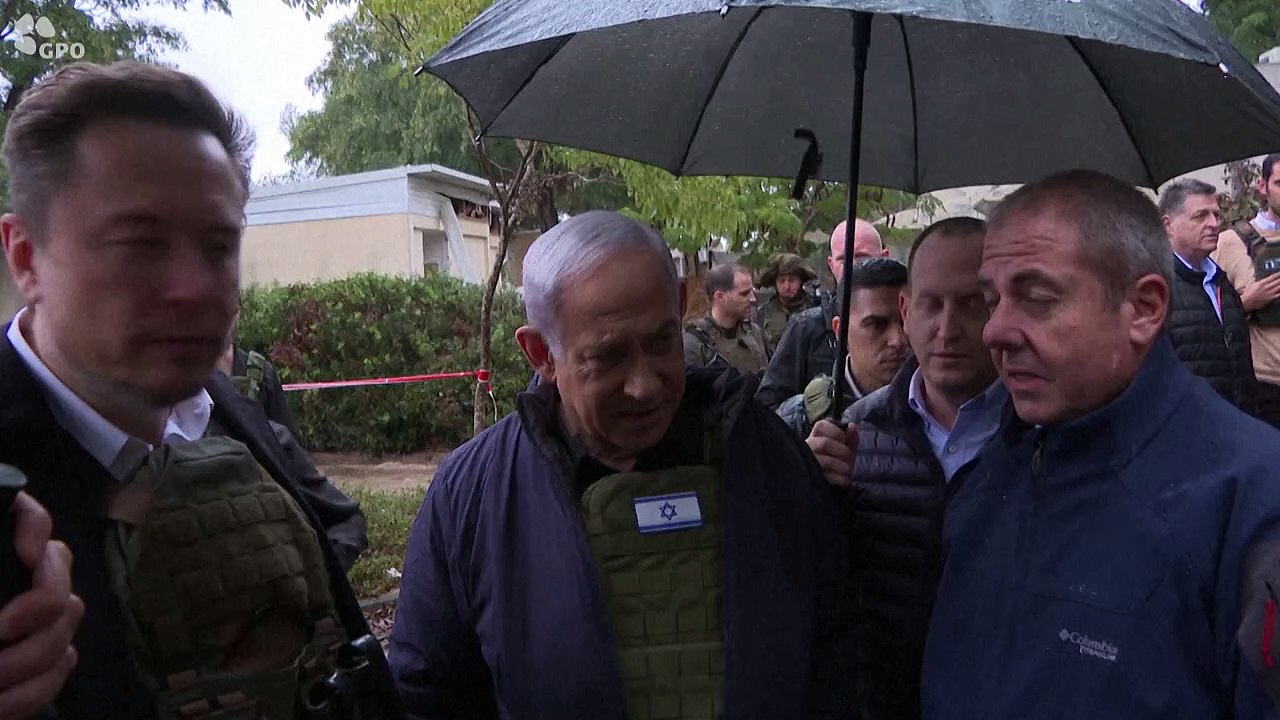 Nach Hamas-Massaker: Elon Musk besucht Kibbuz in Israel