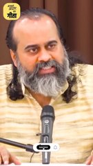 शेर से लड़ो, मच्छरों से नहीं! || आचार्य प्रशांत