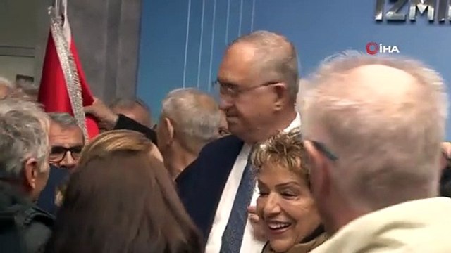 Atila Sertel İzmir Büyükşehir Belediye Başkanlığı aday adaylığı için yola çıktı