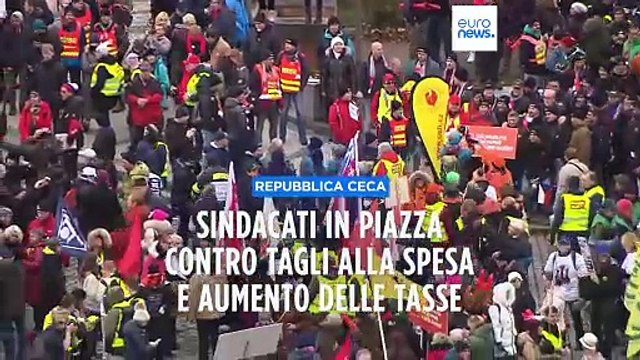 Repubblica Ceca, in migliaia in piazza contro i tagli alla spesa e l'aumento delle tasse
