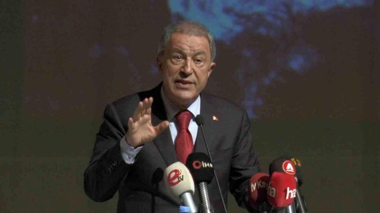 Hulusi Akar: Filistin'de yaşananlar soykırımdır