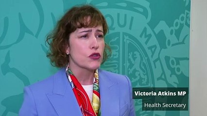 Govt hails 'really good reform' to consultants' pay deal