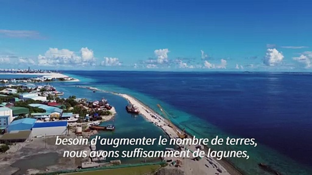 Les Maldives, menacées par la montée des eaux, parient sur la réhabilitation