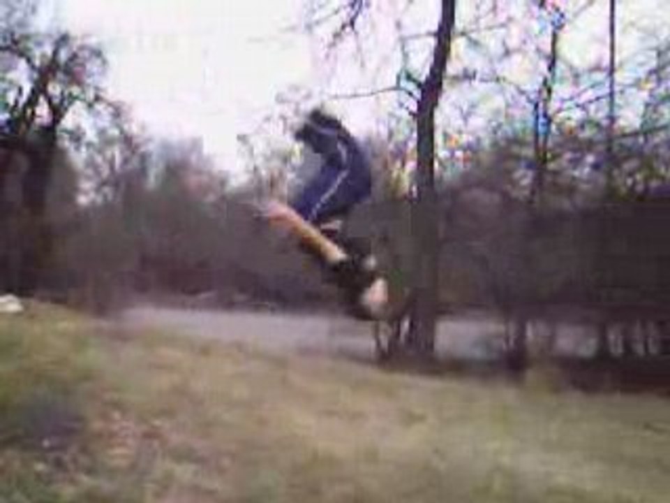 Nody-4 Back Flips