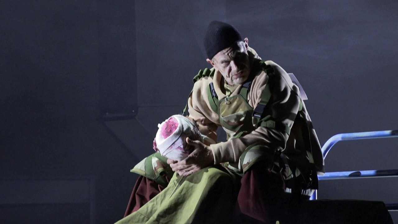 Vlagyimir Putyin a hágai törvényszék előtt - erről szól egy ukrán színdarab