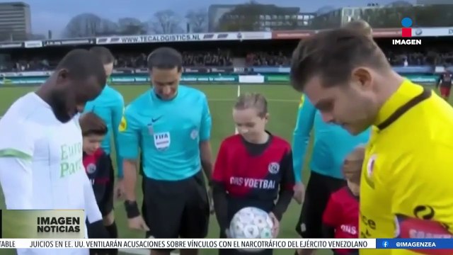 Santiago Giménez deslumbra: Hat-Trick de ensueño con el Feyenoord | Imagen Deportes