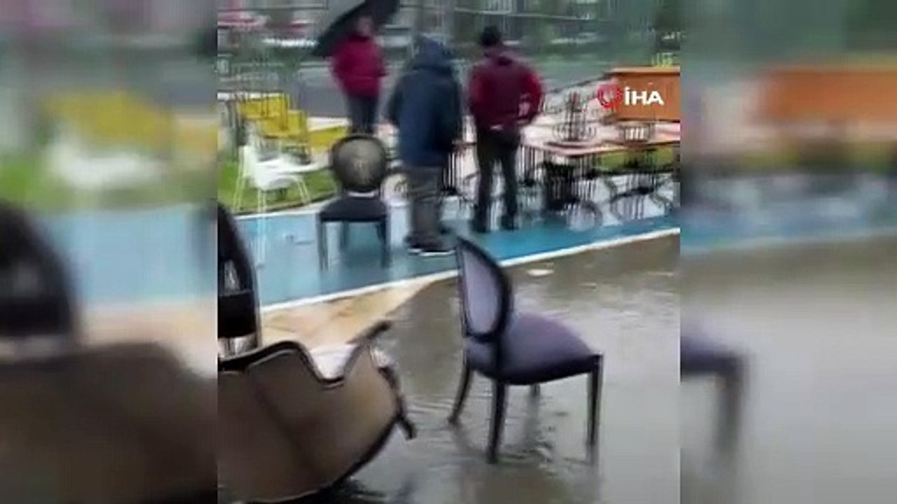 Rize'de tsunami gibi görüntüler! Kabus anları kamerada