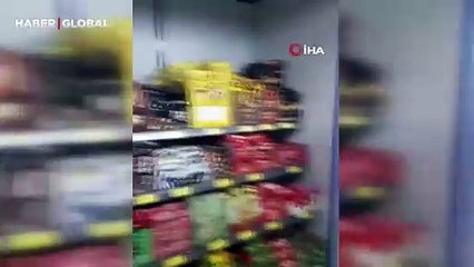 Ünlü market zincirinde mide bulandıran görüntü!