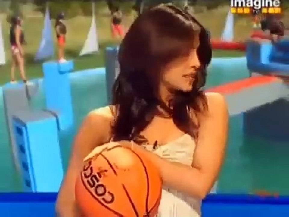 Zor Ka Jhatka with Shahrukh Khan and Priyanka C...