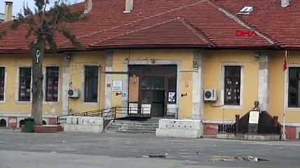 Müdür yardımcısı 6 yaşındaki öğrenciyi havaya kaldırıp fırlattı