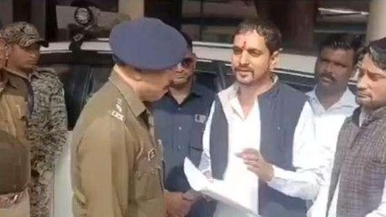 शिवपुरी: चकरामपुर हत्याकांड का मामला,करणी सेना ने SP को सौंपा ज्ञापन