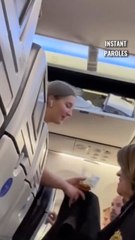 Cette fille se fait surprendre par son propre père dans l’avion