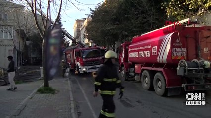 Alevler hızla büyüdü! Beylikdüzü'nde 3 katlı iş yerinde yangın