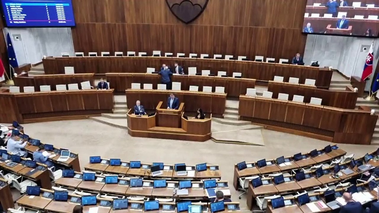 ZÁZNAM: NRSR: Poslanci pokračujú v diskusii k odvolávaniu ministra vnútra