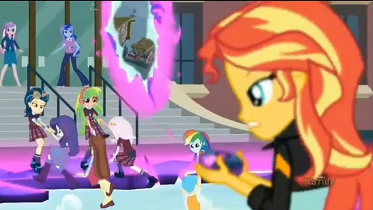 Twilight_s_Transformation_-__MLP__Equestria_Girls_-_Friendship_Games