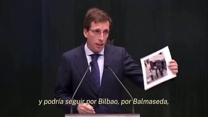 Almeida muestra varias fotos de Hamás, Eta y los CDR para atacar a Sánchez: "son los que han votado a favor de su investidura"