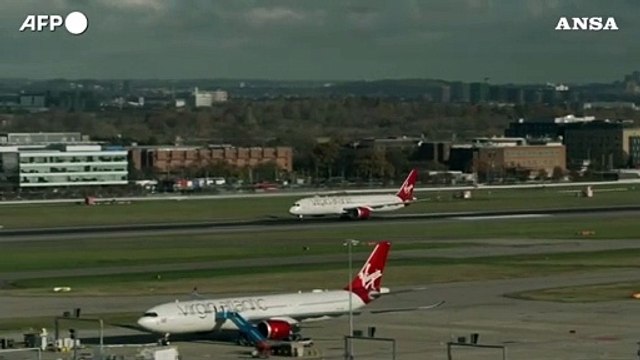 Decollato da Londra primo volo transatlantico con carburante green