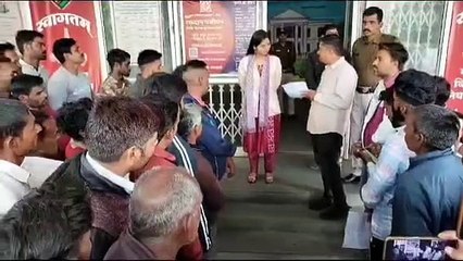 Farmers got angry in #Neemuch