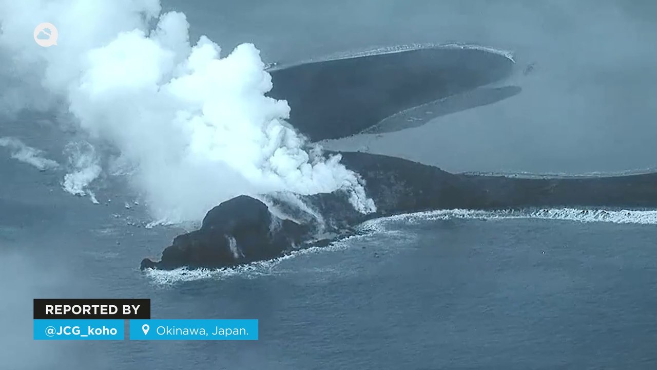 Impressive eruption of the Iwo-Jima volcano in Okinawa, Japan.
