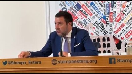 Salvini: per la Lega l'uscita dell'Italia dell'Ue "non è un'opzione"