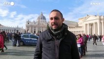 Papa, in 12 mila in Piazza San Pietro per l'Angelus