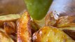 ENTRECÔTE ET POTATOES AU PESTO  #potatoes #viande #meat #carne #entrecote #ribeye #apoint #cuisson #beurre #crispy #pdt #pesto #itali #cuisine #recette #recipe #recipes