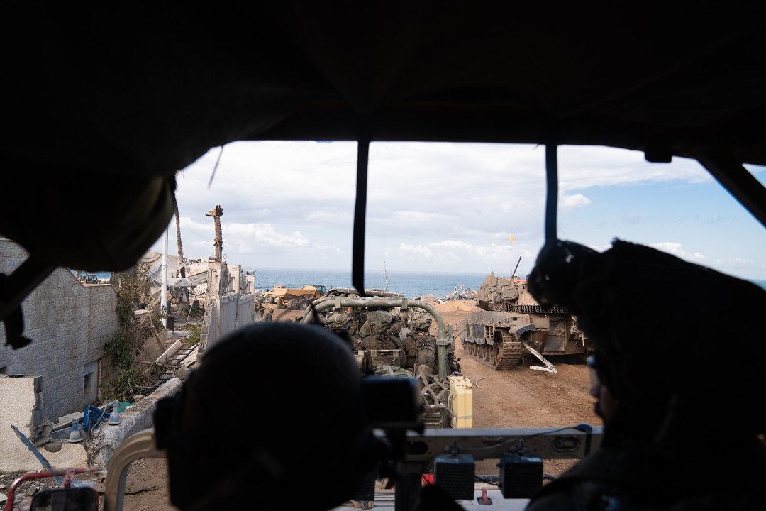 El Ejército israelí y el grupo Hamás se acusan mutuamente de "violar el alto al fuego"