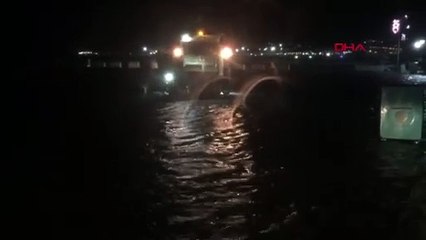 Tekirdağ Sahilini Su Bastı