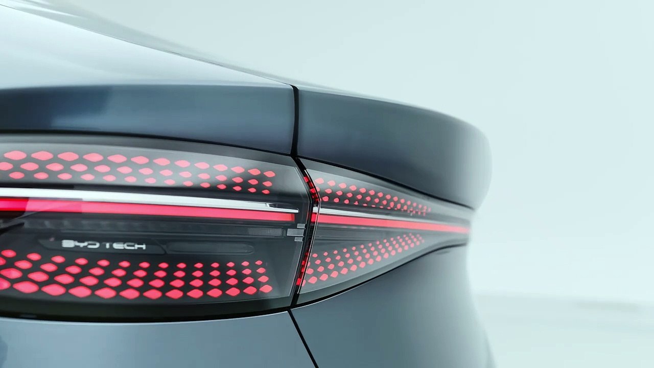 BYD SEAL