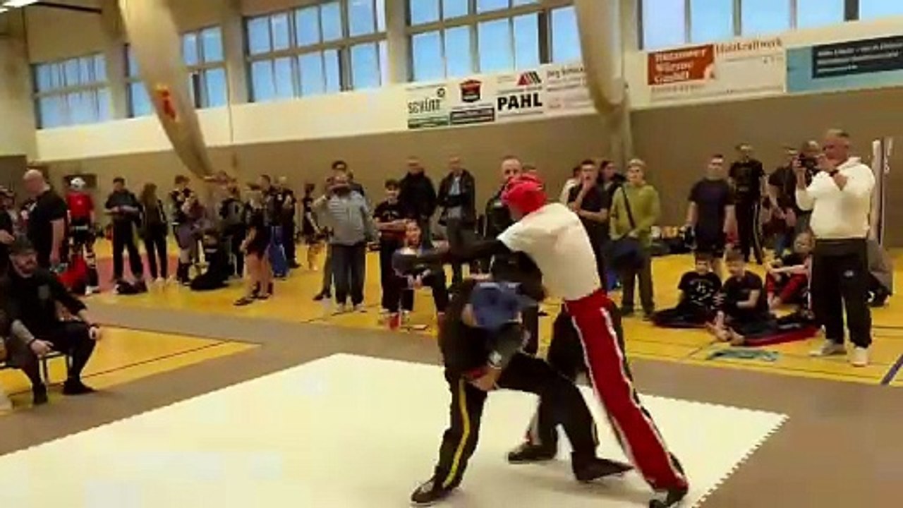 WKU Nordic 25.11.2023 Nik Hofmann. Kickboxen.