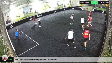 Faute de Gregory Miakassissa - FIVE guys